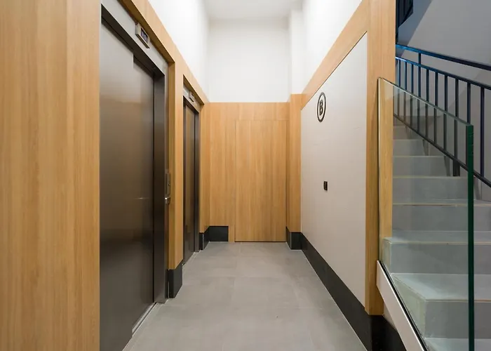 Brand New Downtown Apartment