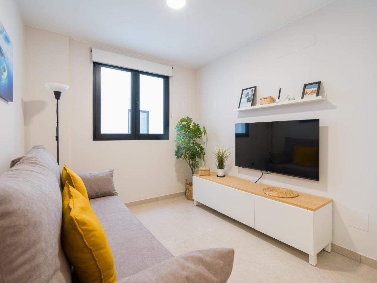 Brand New Downtown Apartment